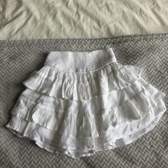 Hollister White Tiered Ruffle Mini Skirt - Picture 4 of 12